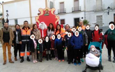 La campaña de solidaridad organizada por Protección Civil en Fuente Obejuna reúne unos 1000 kilos de alimentos para los más necesitados.