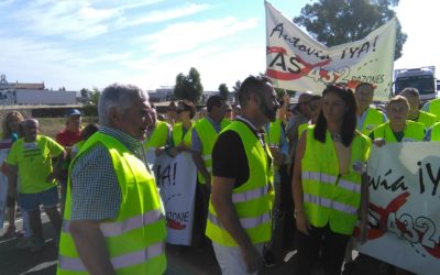 Primer corte de la carretera N-432 en Fuente Obejuna para reivindicar la Autovía A-81