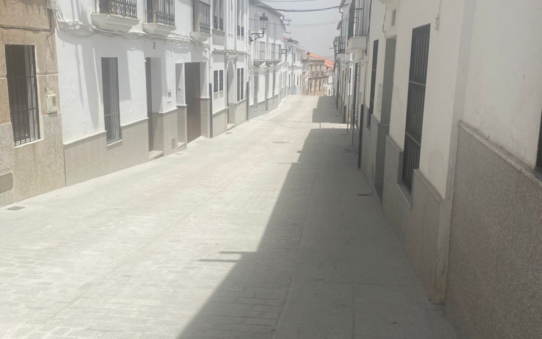 Terminado un nuevo tramo de pavimentación en la C/ Córdoba de Fuente Obejuna