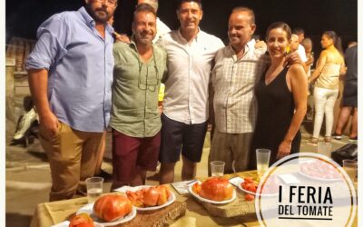 Alcornocal celebró su Primera Feria Nocturna del Tomate